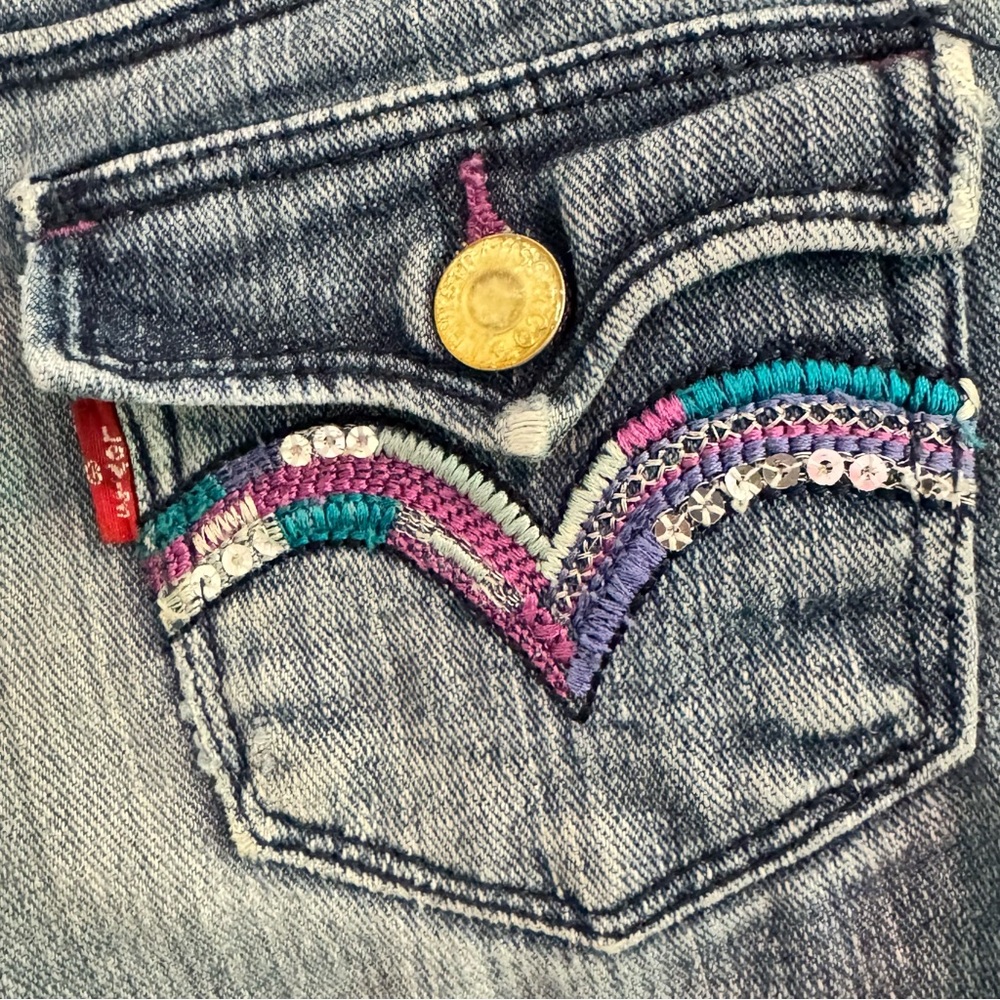 Levi's Blue Distressed Straight-Leg Jeans With Adjustable Waist and Embroidery. - Picture 10 of 13